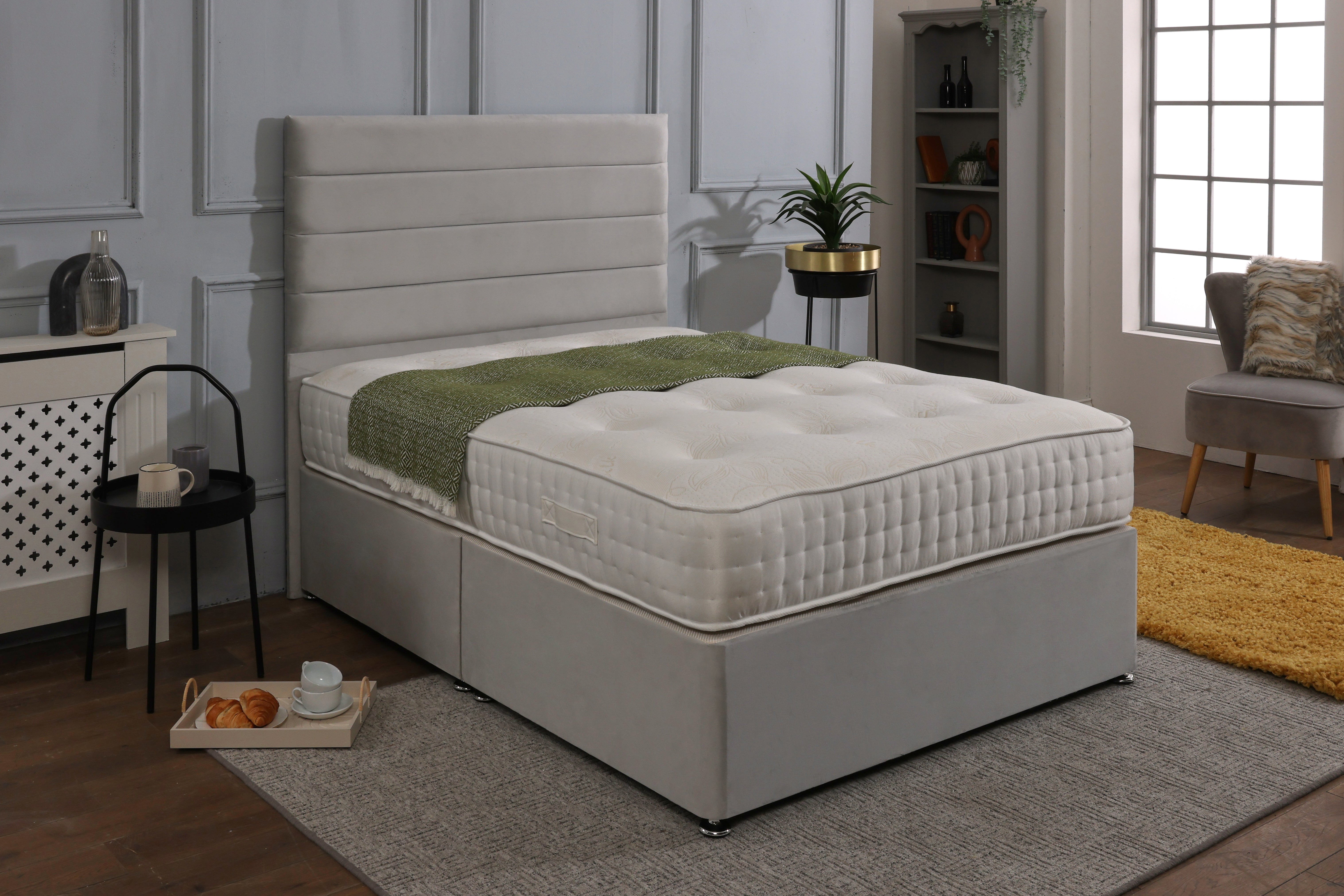 Vienna 4 Panel Divan Bed